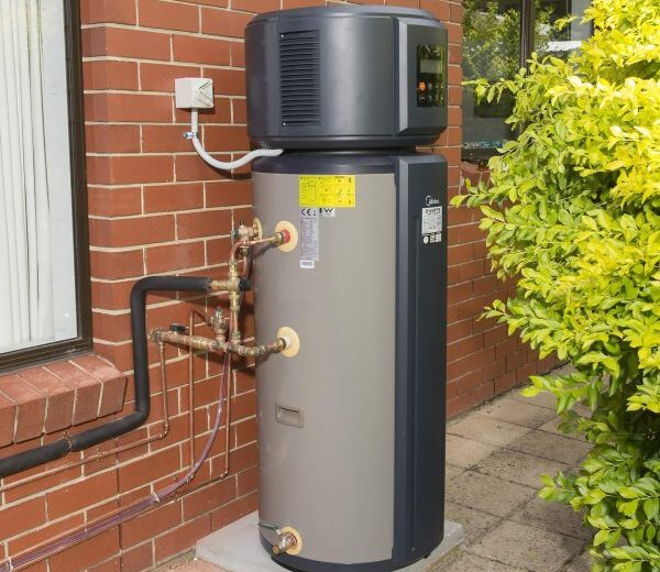 heat pump hot water systems servicing and maintenance